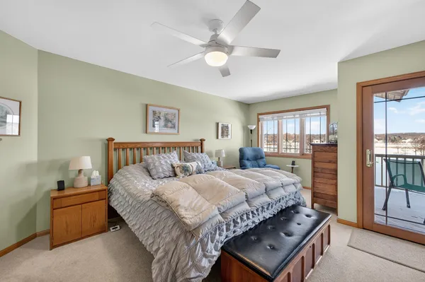 $424,900 | 13 Wood Brook Way, Fitchburg, WI 53711
