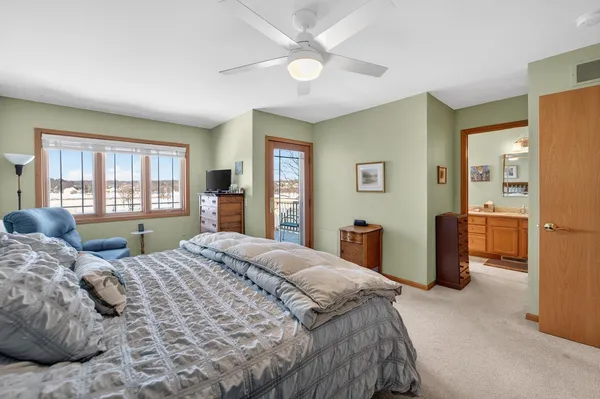 $424,900 | 13 Wood Brook Way, Fitchburg, WI 53711