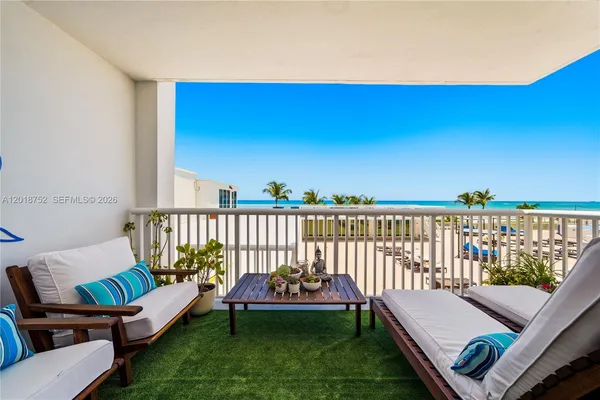 $7,986 | 5401 Collins Avenue, Unit 102, Miami Beach, FL 33140