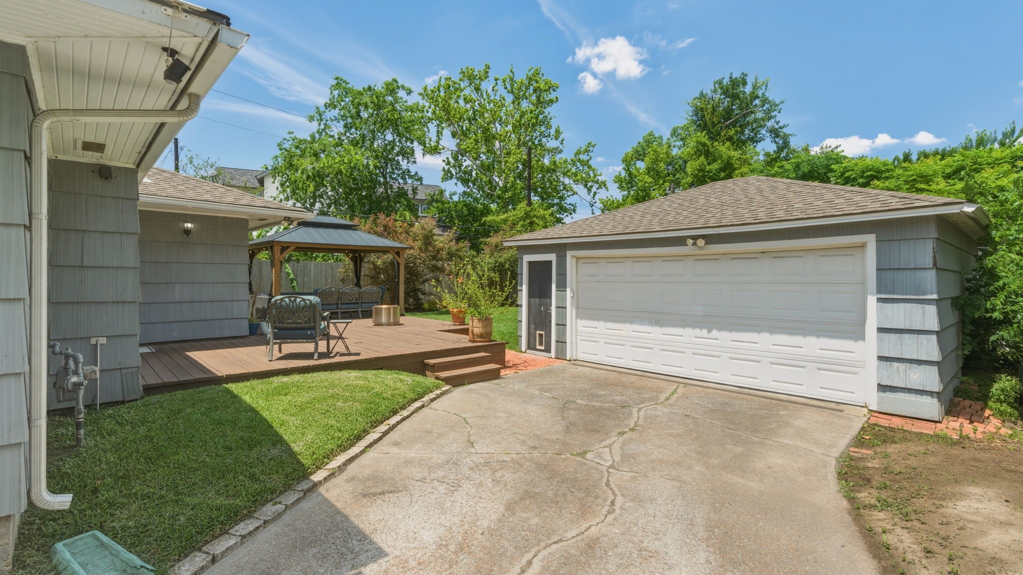 1115 Woodhill Road Houston, TX 77008 - Photo 25 of 29