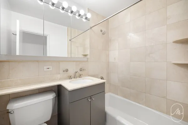 $9,500 | 270 Park Avenue South, Unit 11E | Flatiron