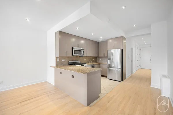 $9,500 | 270 Park Avenue South, Unit 11E | Flatiron