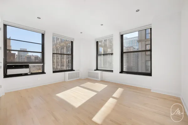 $9,500 | 270 Park Avenue South, Unit 11E | Flatiron