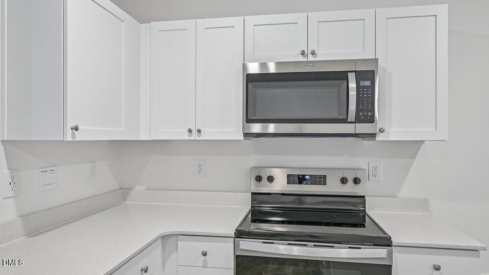 5814 Brambleberry Way Raleigh, NC 27616 - Photo 13 of 43 13-custom-Beckett Chase Wy lot 83-S2401-