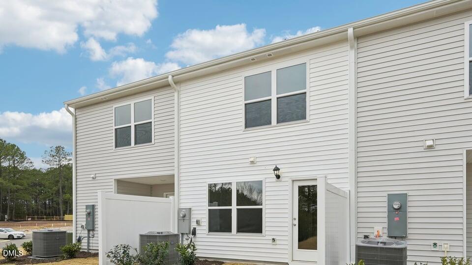 5814 Brambleberry Way Raleigh, NC 27616 - Photo 38 of 43 36-custom-Beckett Chase Wy lot 83-S2401-