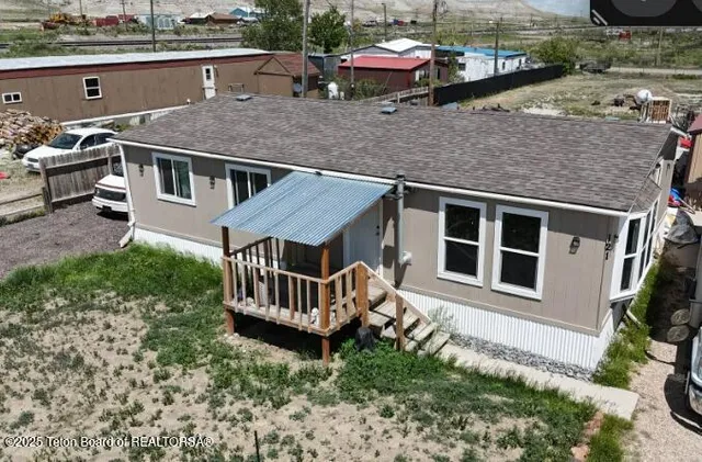 $82,500 | 121 Muledeer Street, Opal, WY 83124