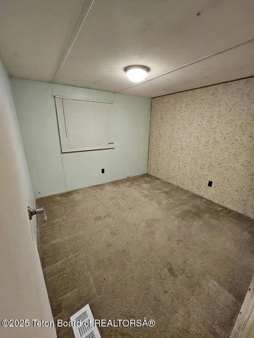 $82,500 | 121 Muledeer Street, Opal, WY 83124