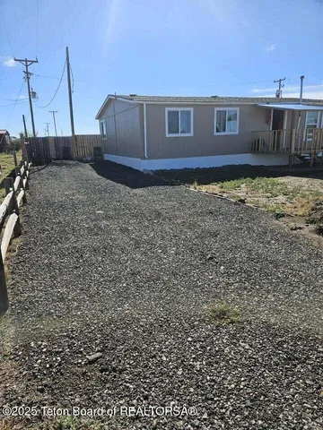 $82,500 | 121 Muledeer Street, Opal, WY 83124
