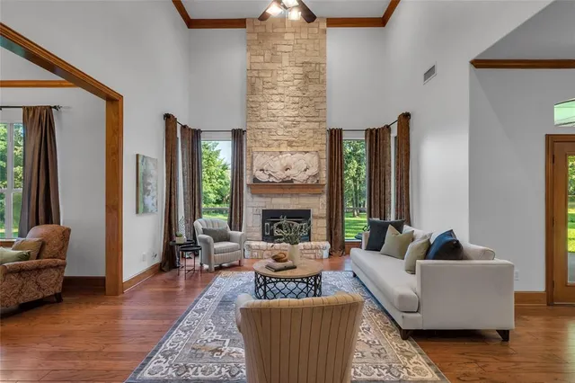 $1,195,000 | 10781 County Road 2913, Eustace, TX 75124