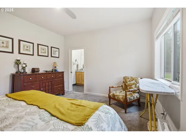 $699,000 | 40971 Deerhorn Road, Springfield, OR 97478