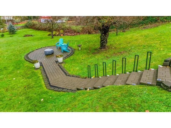 $699,000 | 40971 Deerhorn Road, Springfield, OR 97478