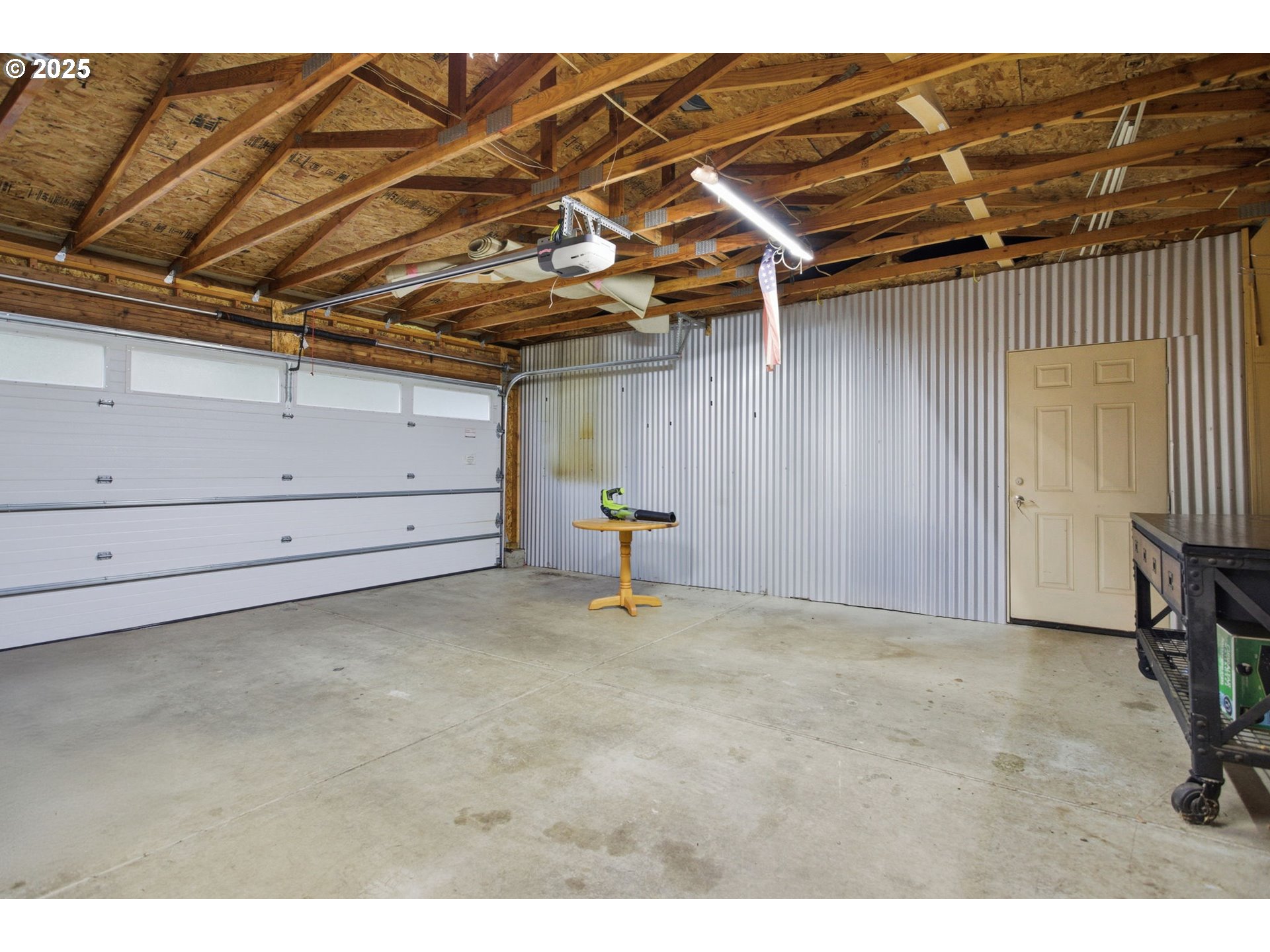 40971 Deerhorn Road Springfield, OR 97478 - Photo 32 of 46 Gallery Image 32