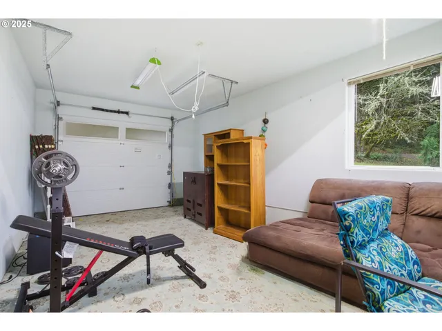 $749,000 | 40971 Deerhorn Road, Springfield, OR 97478