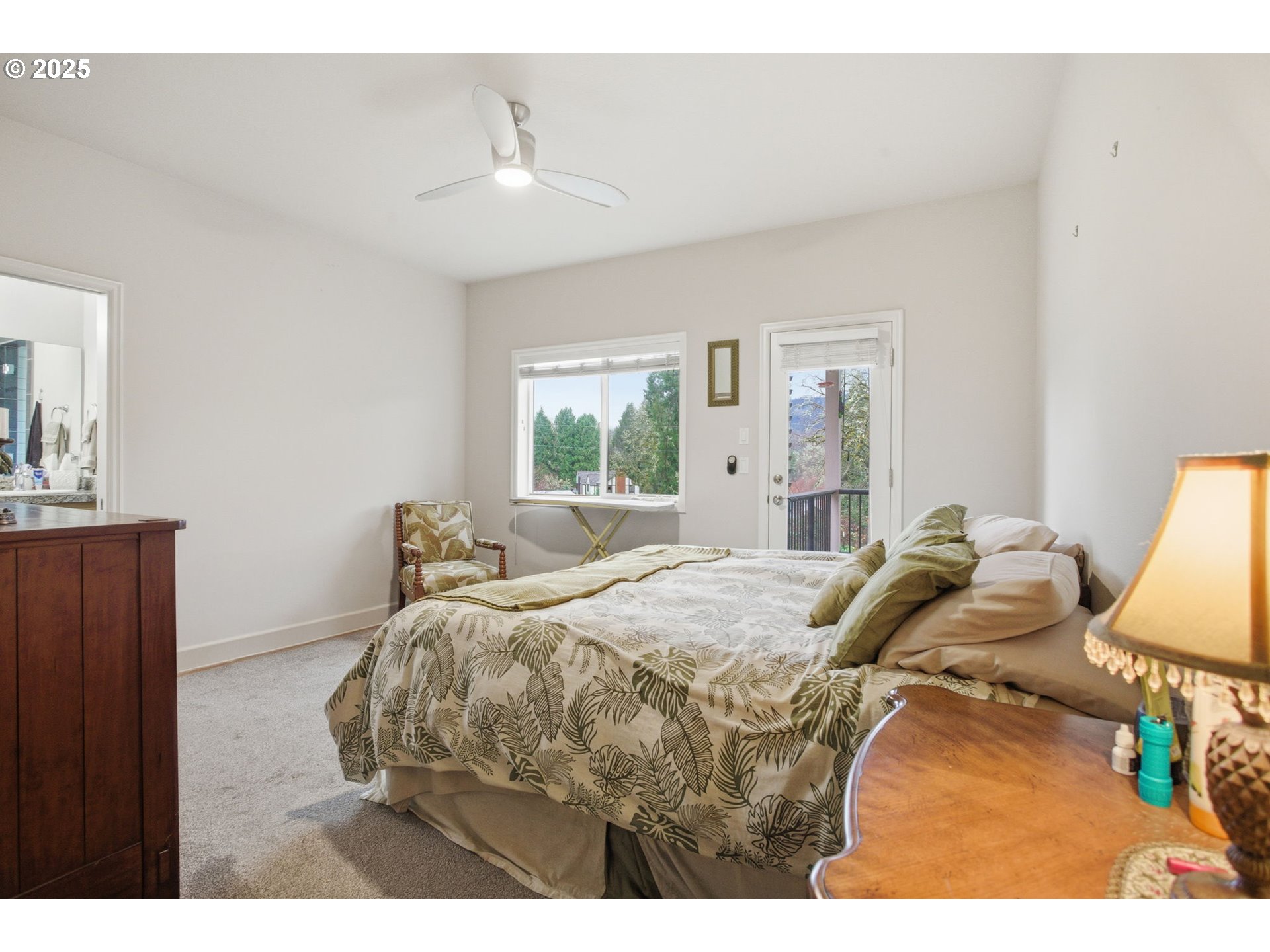 40971 Deerhorn Road Springfield, OR 97478 - Photo 10 of 46 Gallery Image 10