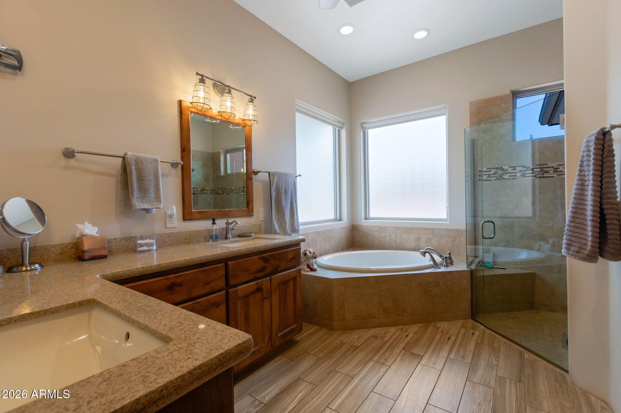 90 Rimstone Circle Sedona, AZ 86336 - Photo 15 of 27 Primary Bath 1
