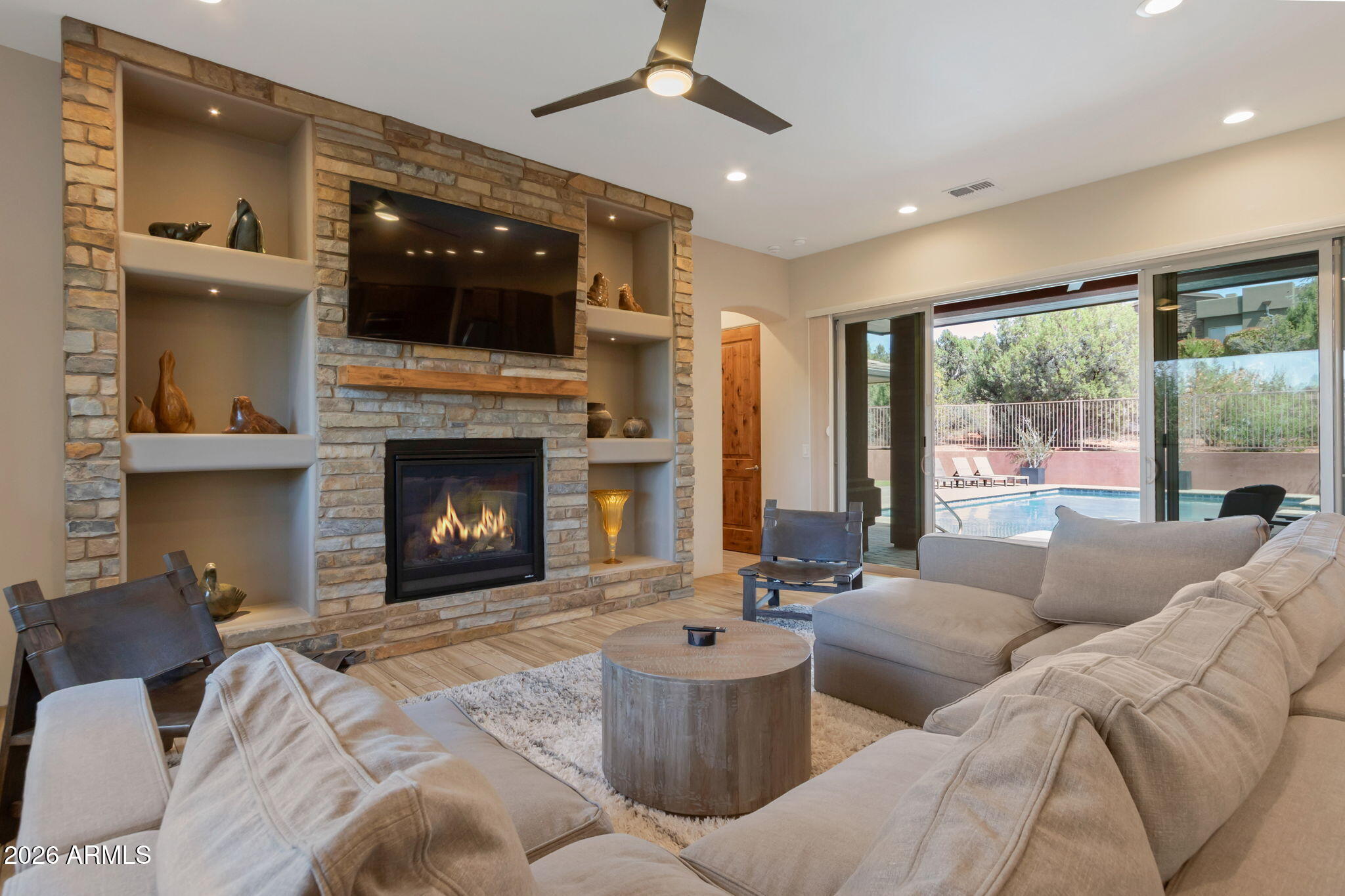 90 Rimstone Circle Sedona, AZ 86336 - Photo 4 of 27 Living Room 1