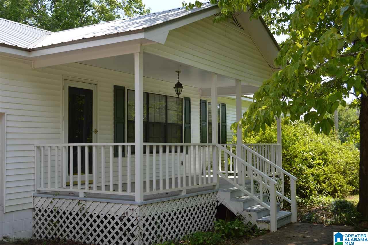843 Mountain View Road Cordova, AL 35550 - Photo 5 of 37