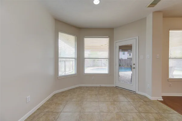 $2,600 | 1903 Hampton Lakes Court, Katy, TX 77493
