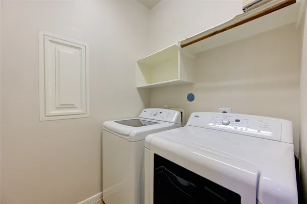 $2,600 | 1903 Hampton Lakes Court, Katy, TX 77493