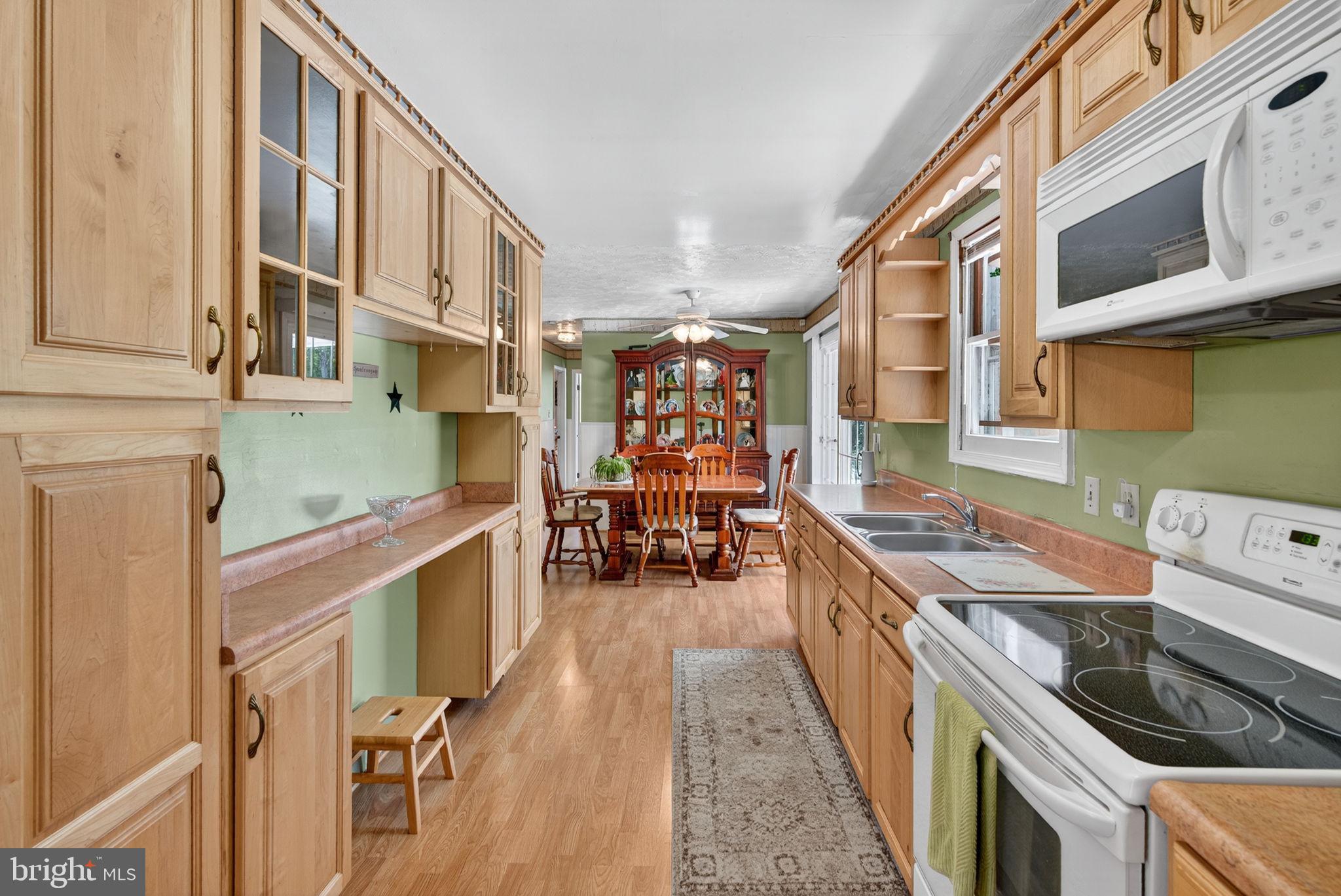 412 Chestnut Hill Road Harpers Ferry, WV 25425 - Photo 4 of 45 Gallery Image 4