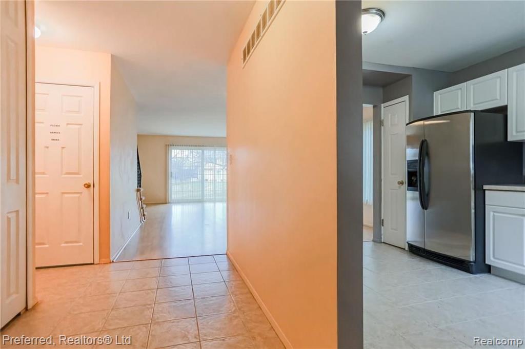 32276 West 12 Mile Road Farmington Hills, MI 48334 - Photo 8 of 29