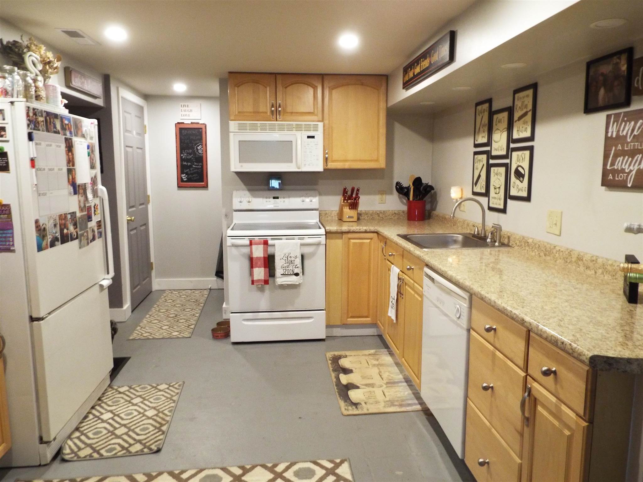 109 River Road Allenstown, NH 03275 - Photo 31 of 40