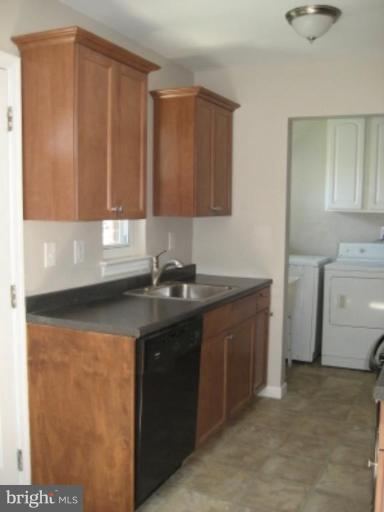 8112 Riggs Road Hyattsville, MD 20783 - Photo 4 of 9 Kitchen