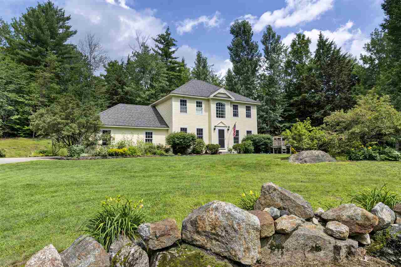 52 Richards Road Newbury, NH 03255 - Photo 1 of 37
