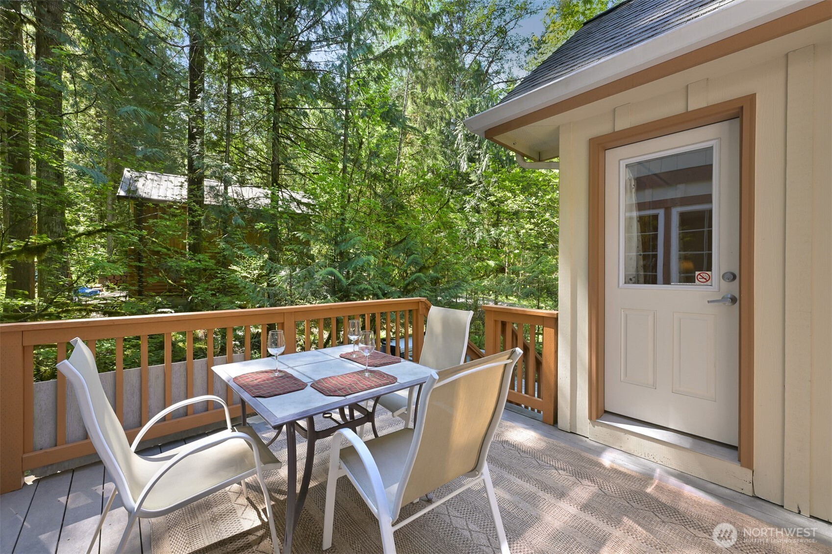 7117 Rainier Way Deming, WA 98244 - Photo 17 of 38