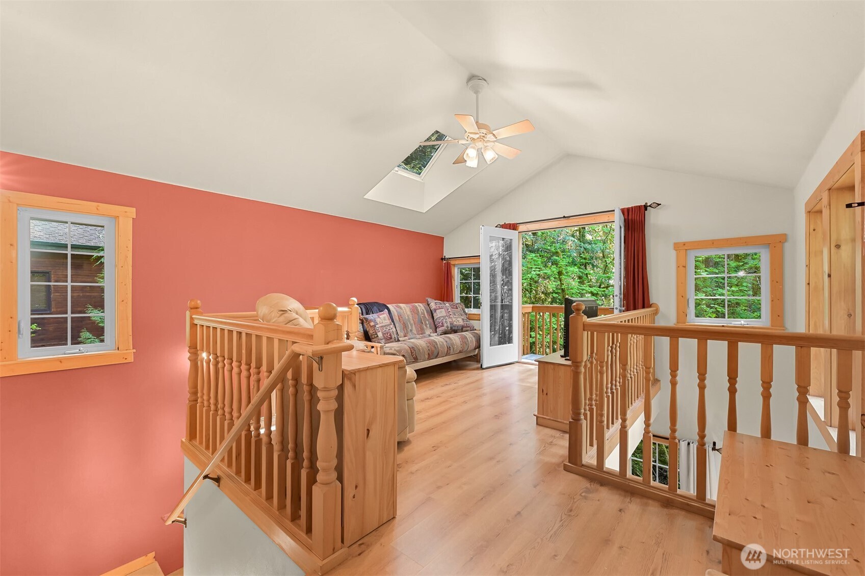 7117 Rainier Way Deming, WA 98244 - Photo 25 of 38