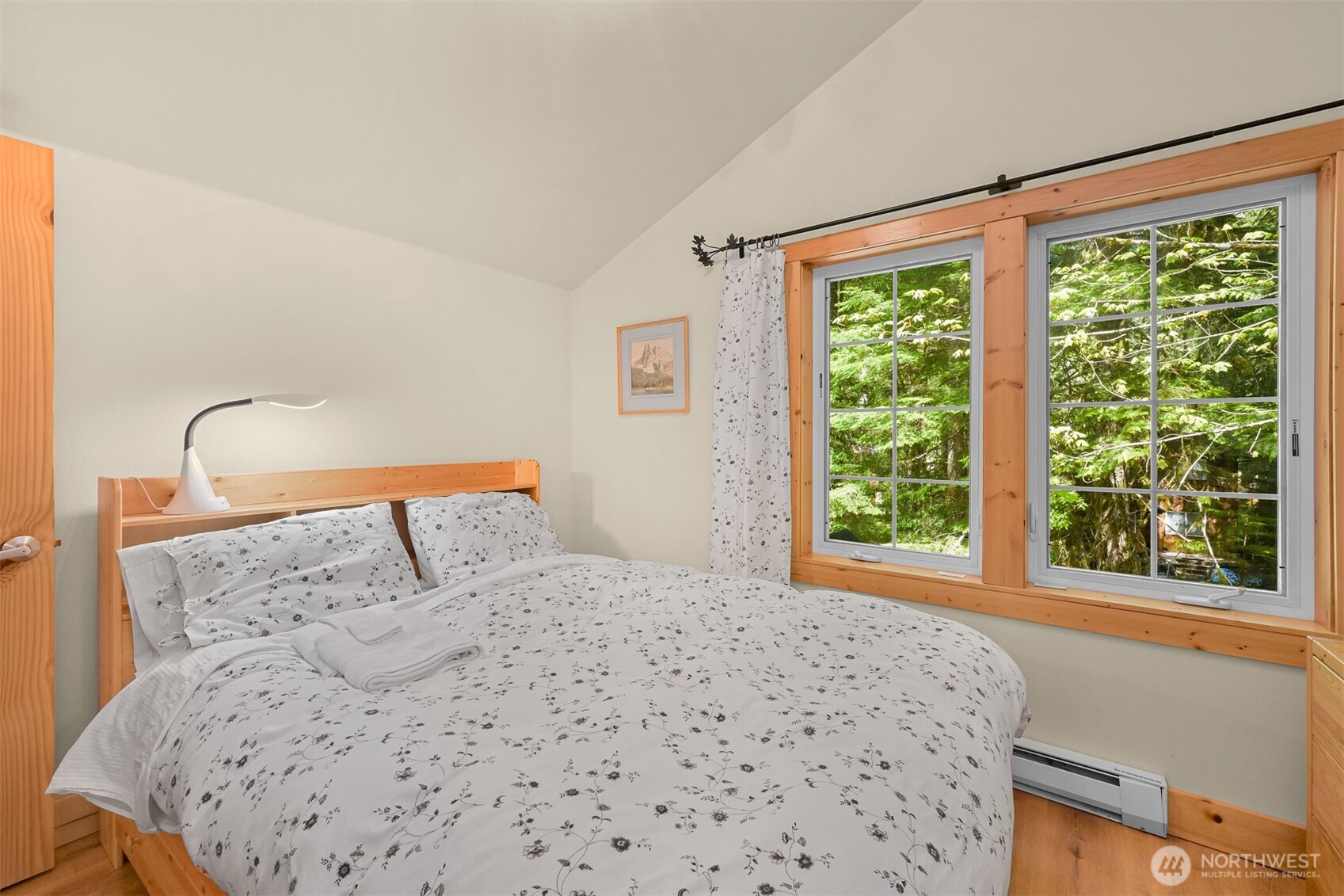 7117 Rainier Way Deming, WA 98244 - Photo 26 of 38