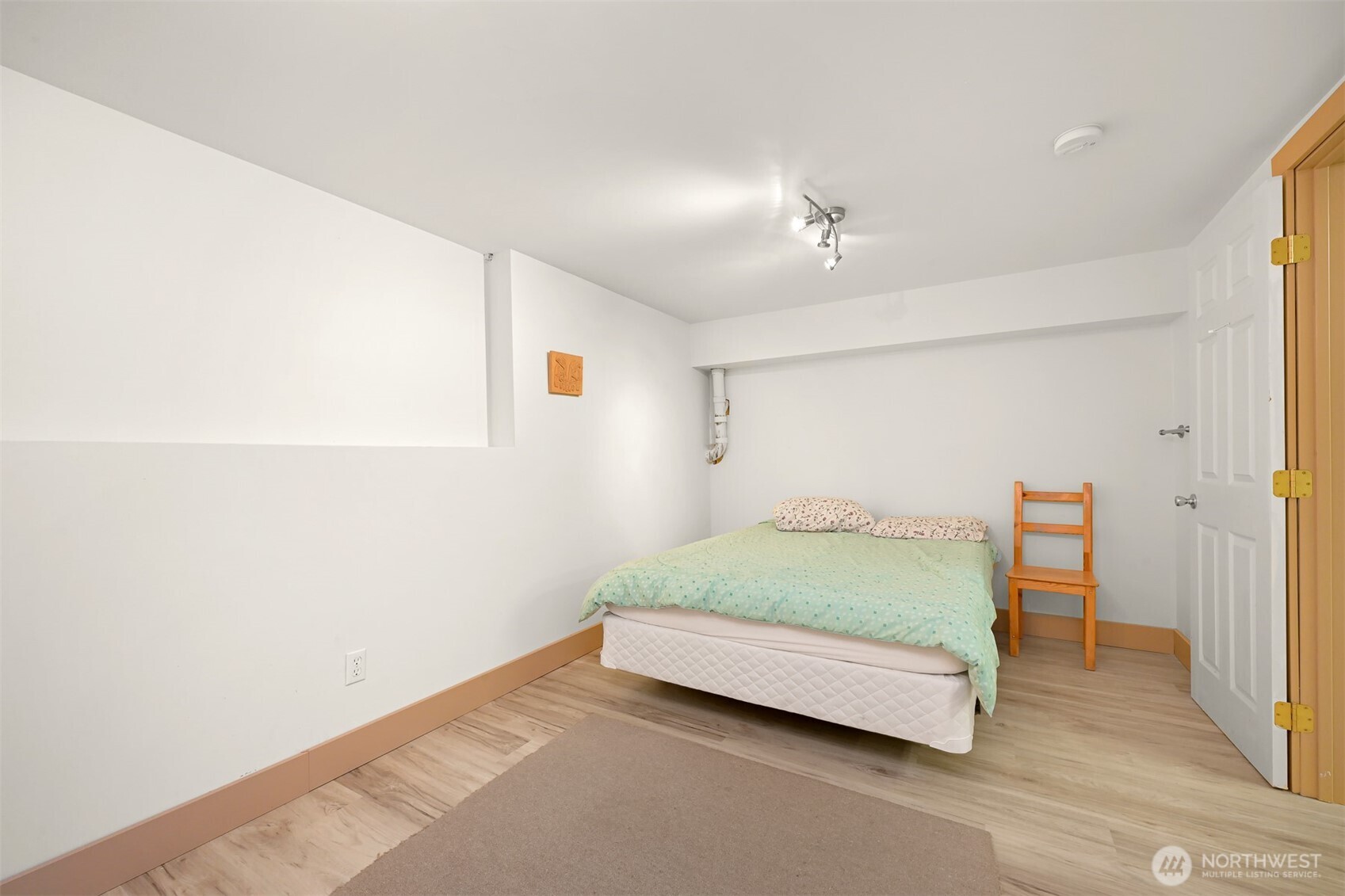 7117 Rainier Way Deming, WA 98244 - Photo 34 of 38