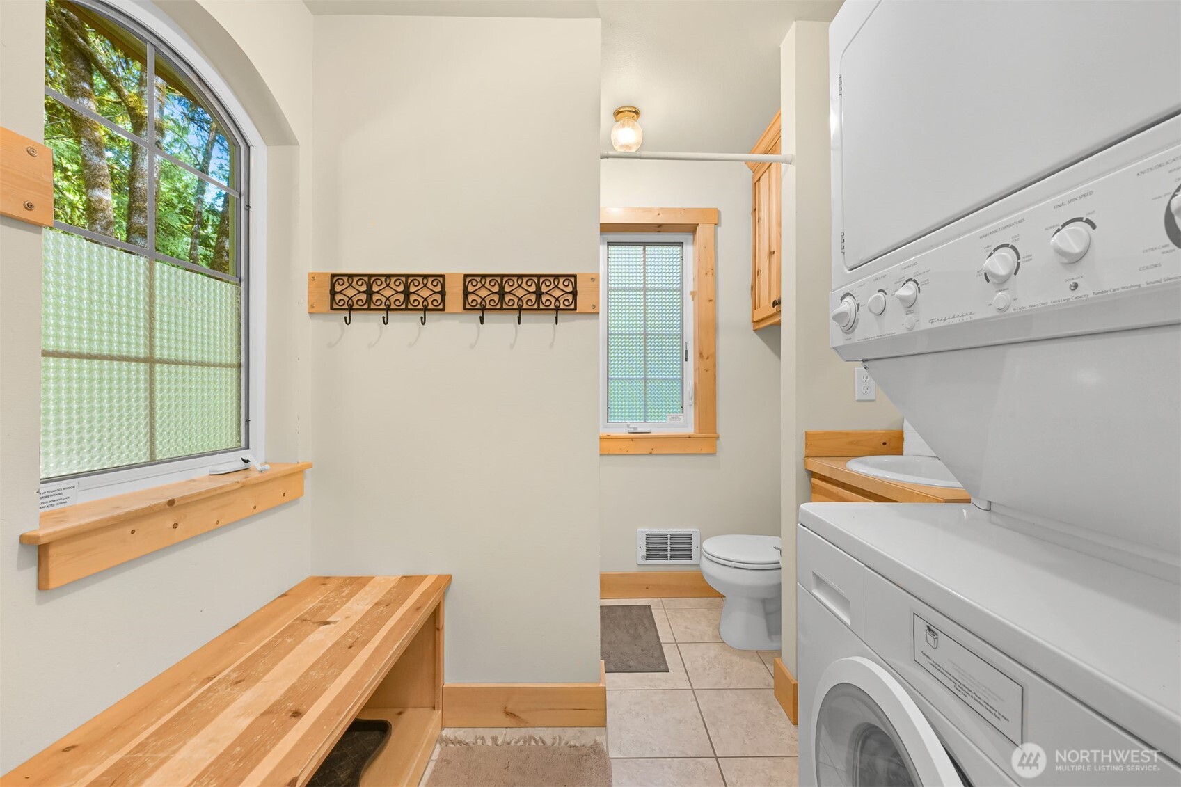 7117 Rainier Way Deming, WA 98244 - Photo 35 of 38