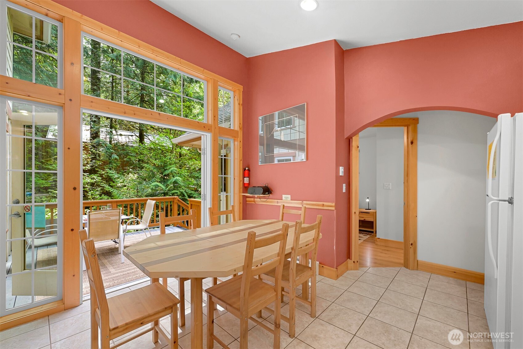 7117 Rainier Way Deming, WA 98244 - Photo 9 of 38