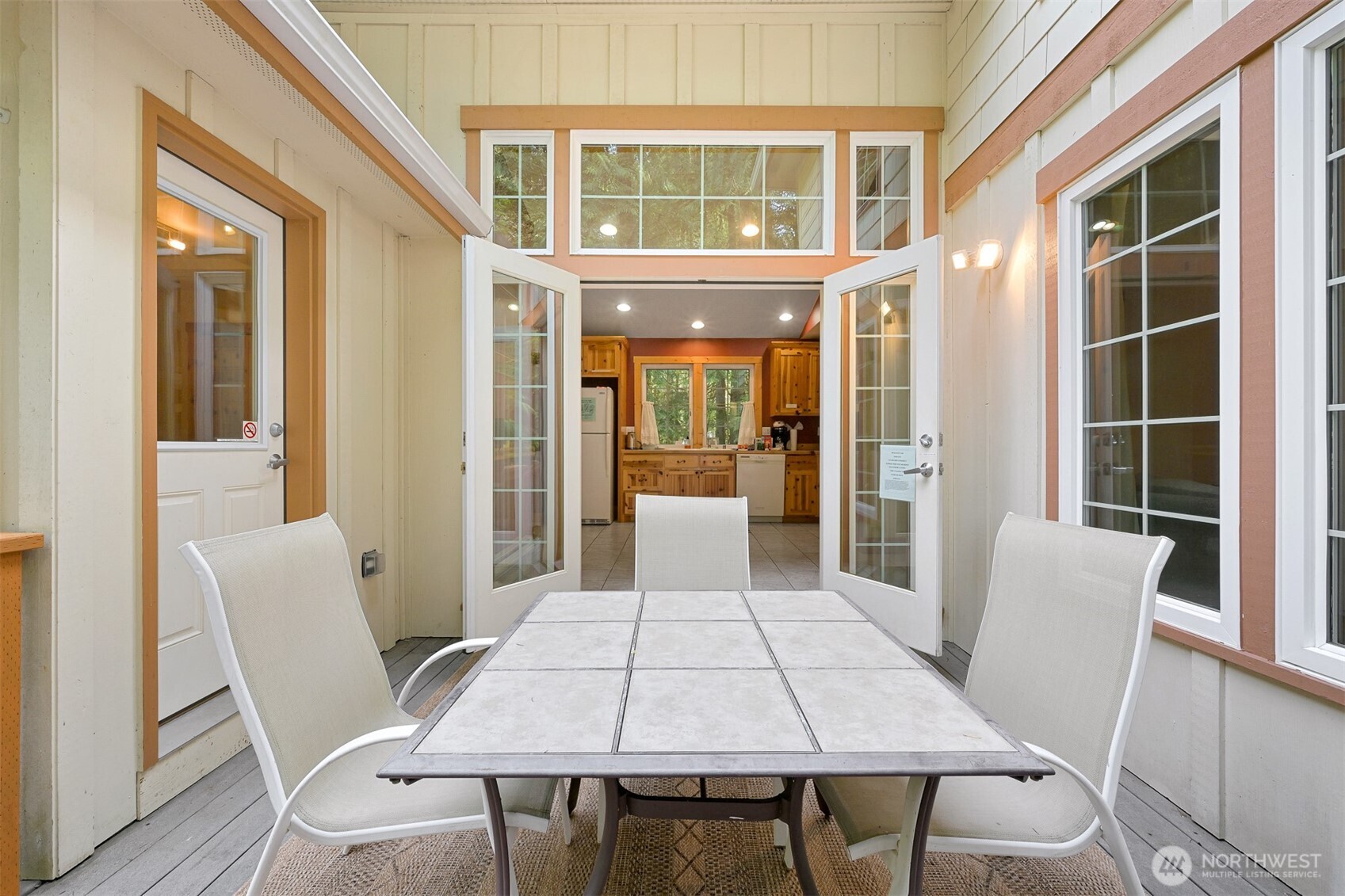 7117 Rainier Way Deming, WA 98244 - Photo 10 of 38