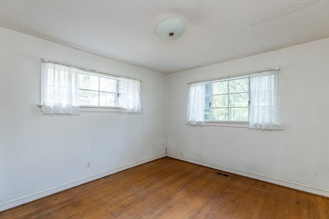 4104 Reavis Road Raleigh, NC 27606 - Photo 18 of 29 Photo 18