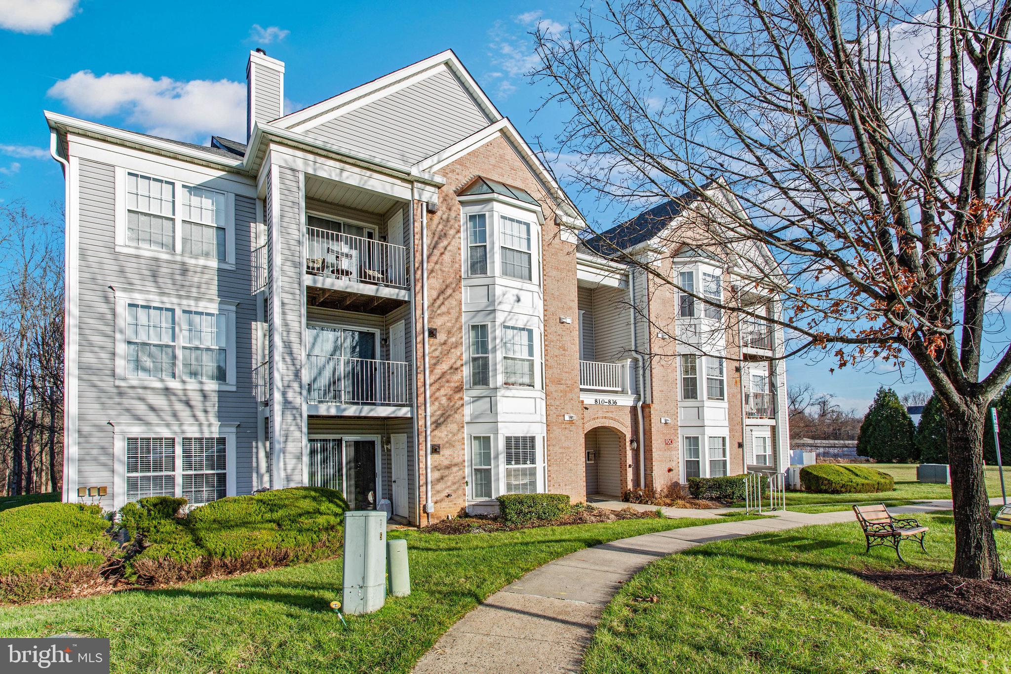 816 Kennington Road, Unit 816 Reisterstown, MD 21136 - Photo 2 of 31 Gallery Image 2