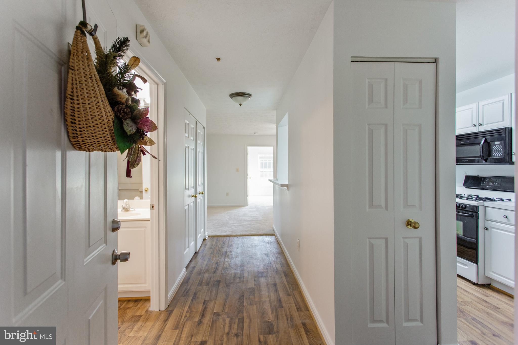 816 Kennington Road, Unit 816 Reisterstown, MD 21136 - Photo 6 of 31 Gallery Image 6