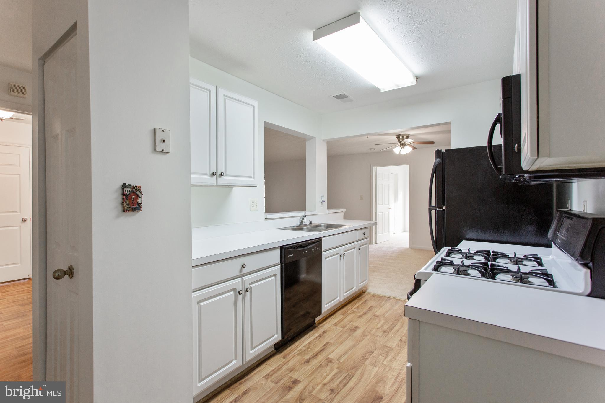 816 Kennington Road, Unit 816 Reisterstown, MD 21136 - Photo 8 of 31 Gallery Image 8