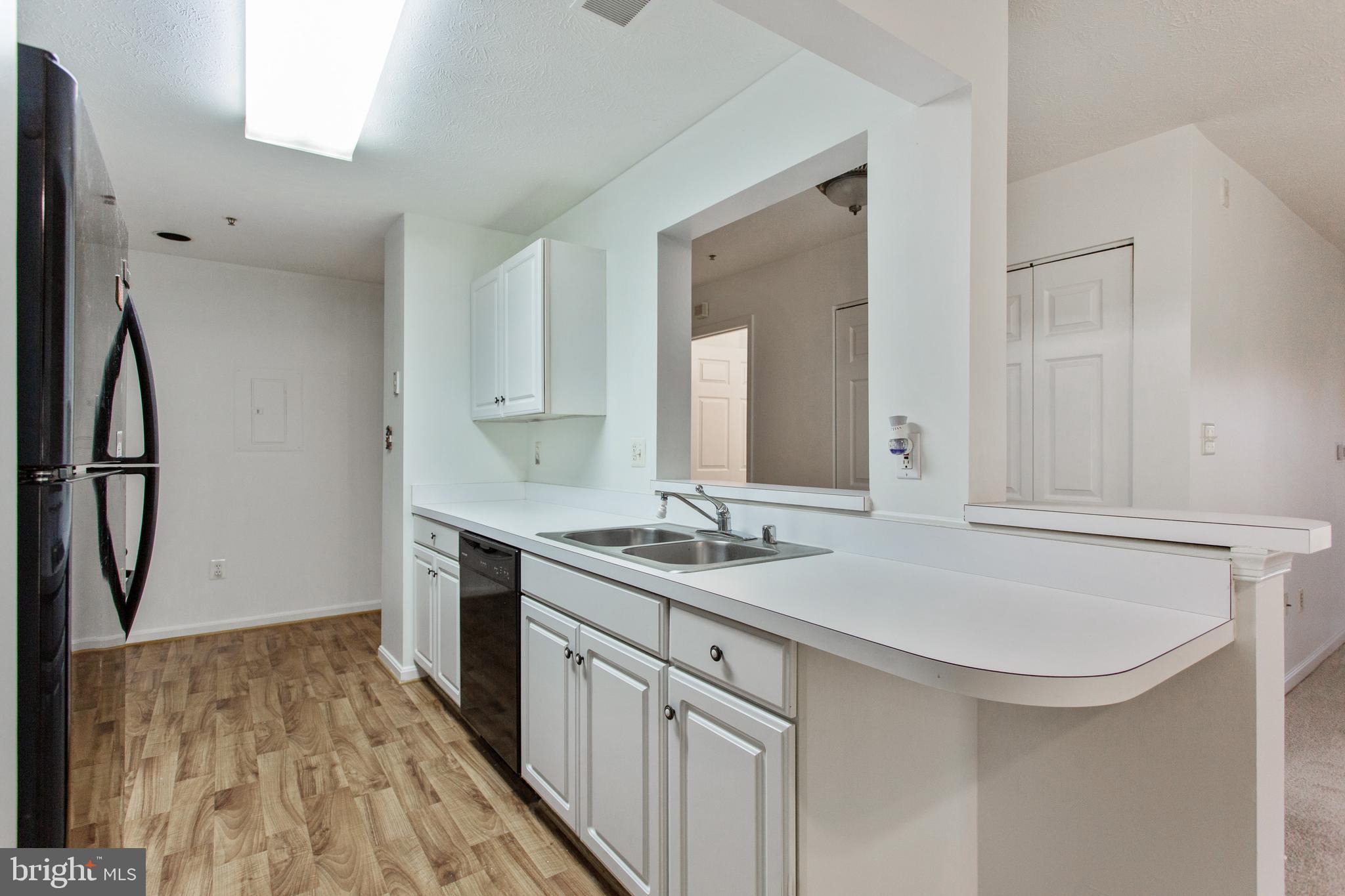 816 Kennington Road, Unit 816 Reisterstown, MD 21136 - Photo 9 of 31 Gallery Image 9