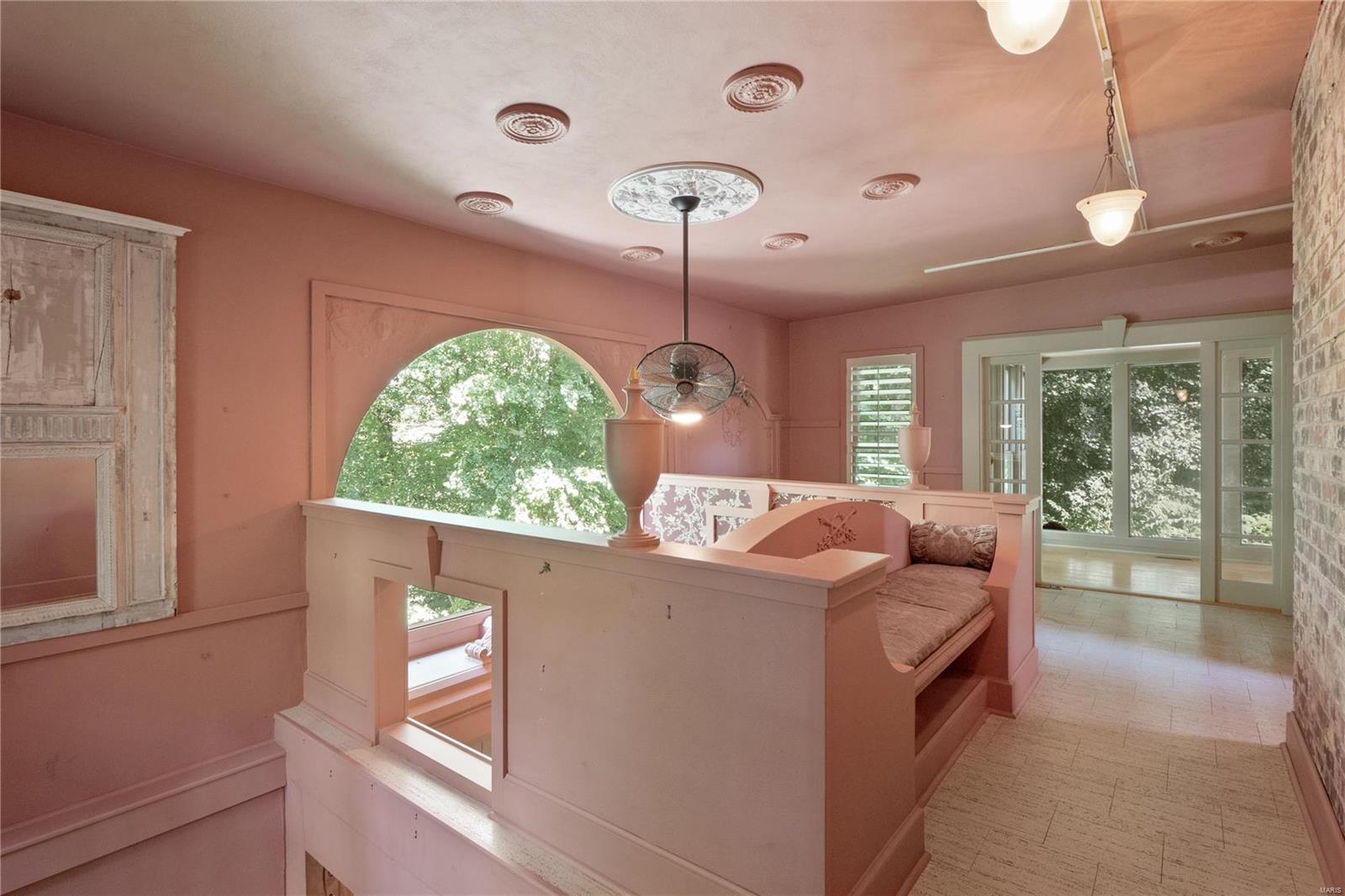 348 Avery Hill Belleville, IL 62223 - Photo 15 of 59