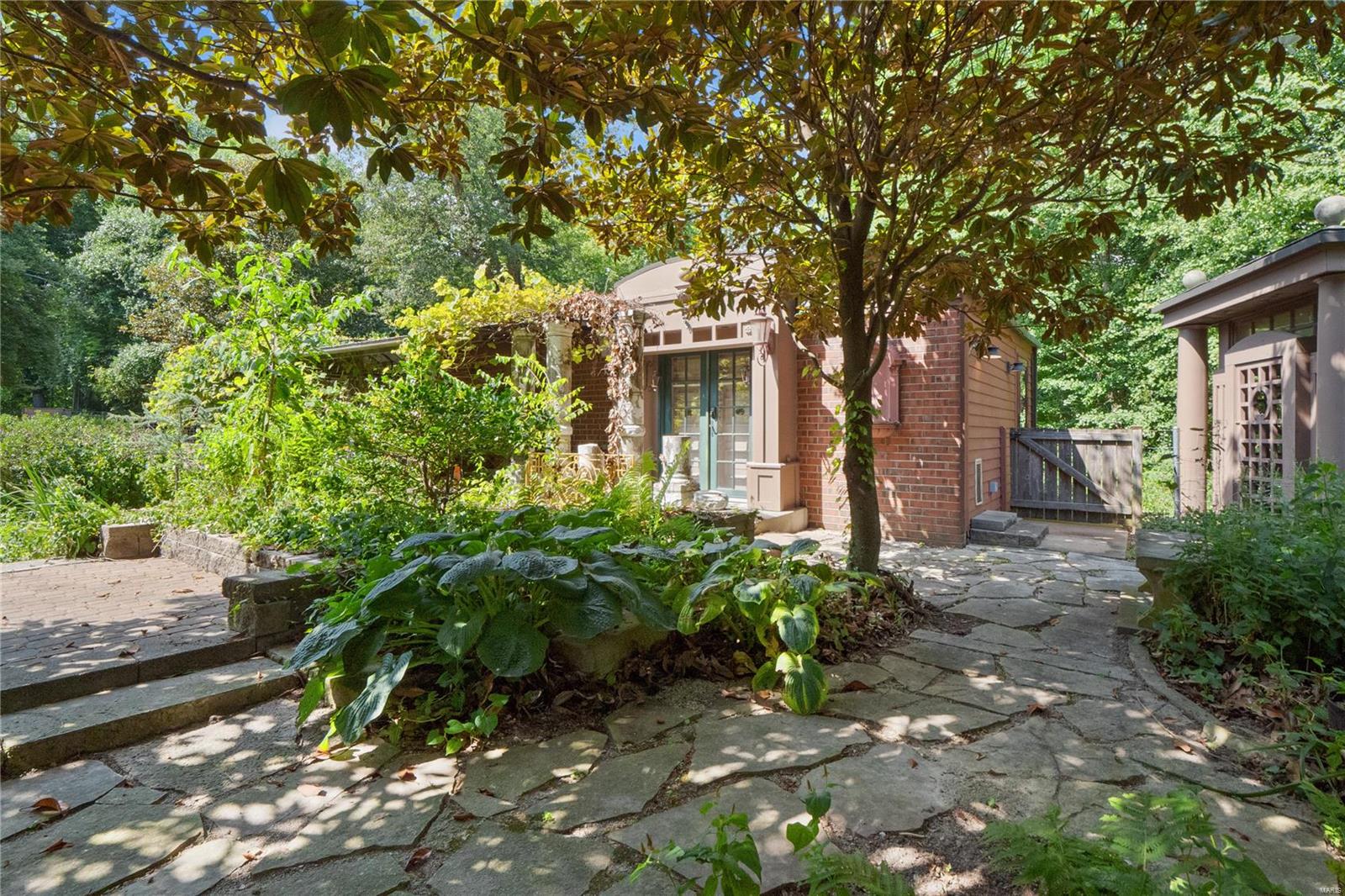 348 Avery Hill Belleville, IL 62223 - Photo 35 of 59