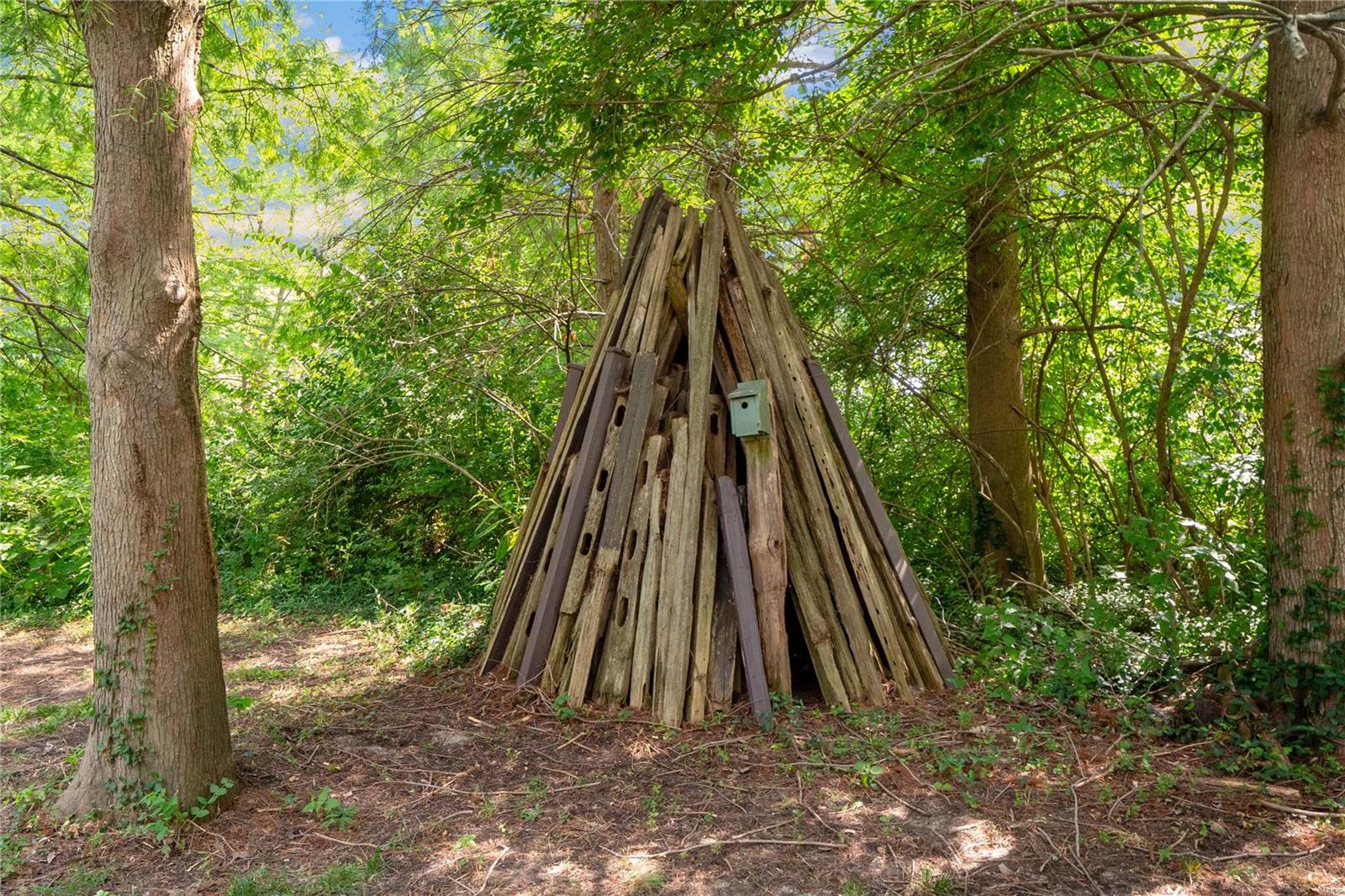 348 Avery Hill Belleville, IL 62223 - Photo 43 of 59