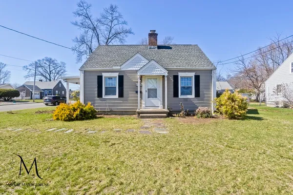 $2,800 | 320 Island Pond Road, Unit 320, Springfield, MA 01118