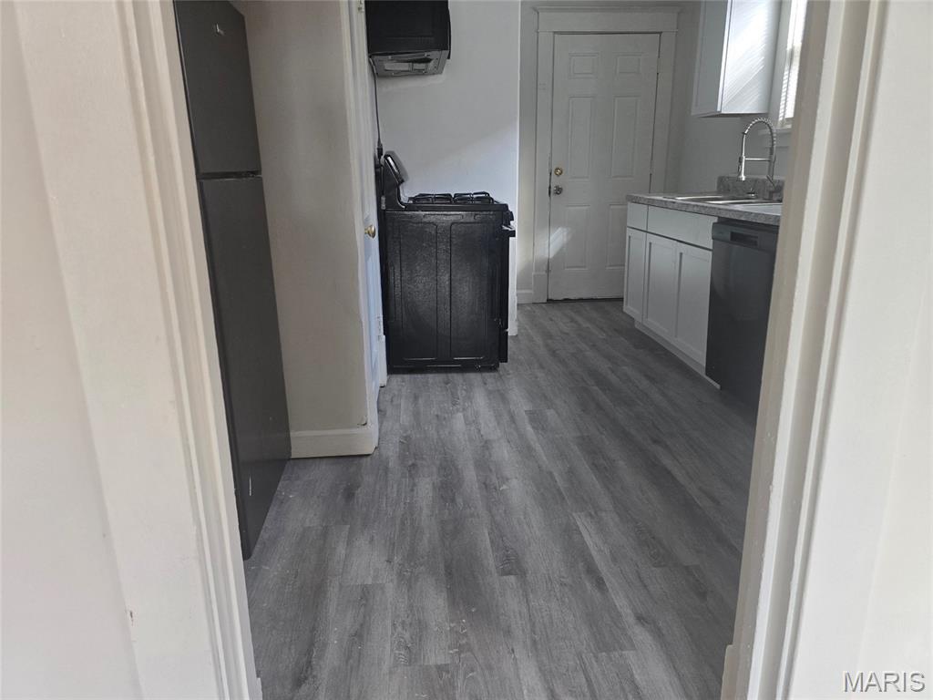 1025 Hornsby Avenue St. Louis, MO 63147 - Photo 7 of 12