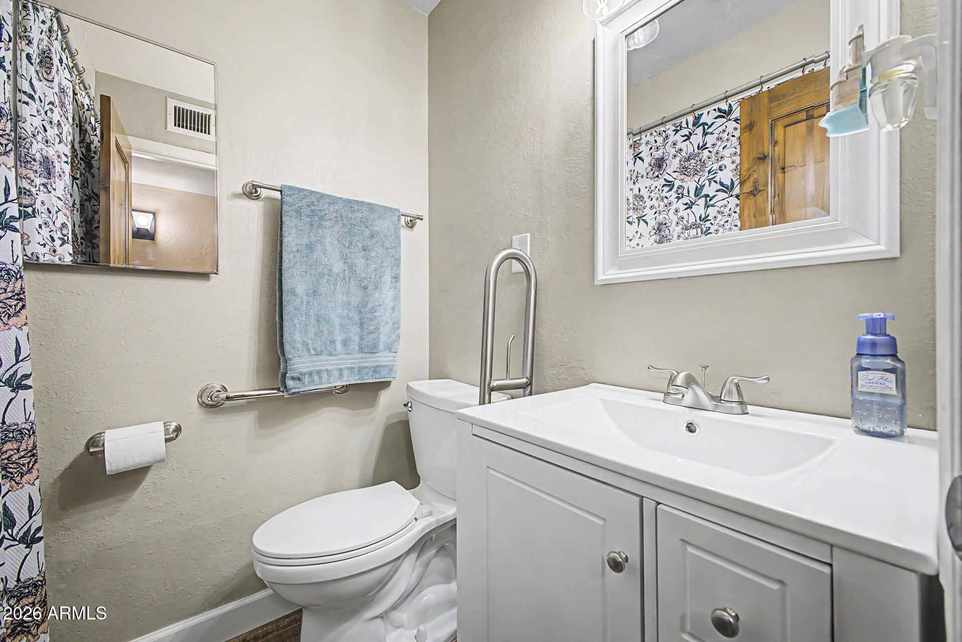 550 South Signal Butte Road Mesa, AZ 85208 - Photo 9 of 23 GuestBath