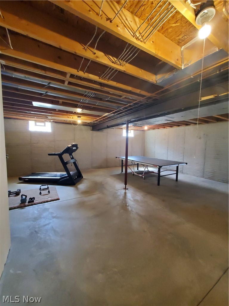 5520 Ridgeview Boulevard North Ridgeville, OH 44039 - Photo 27 of 35 Basement Rec Space