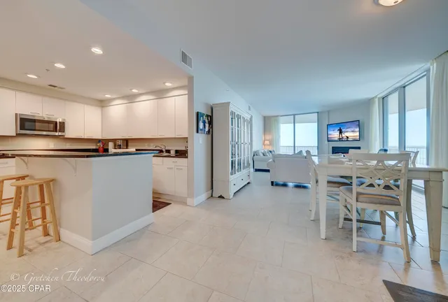 $580,000 | 6422 West US Highway 98, Unit 1006, Panama City Beach, FL 32407