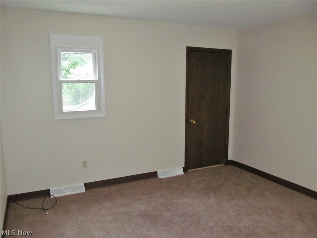 6627 State Road Parma, OH 44134 - Photo 15 of 18