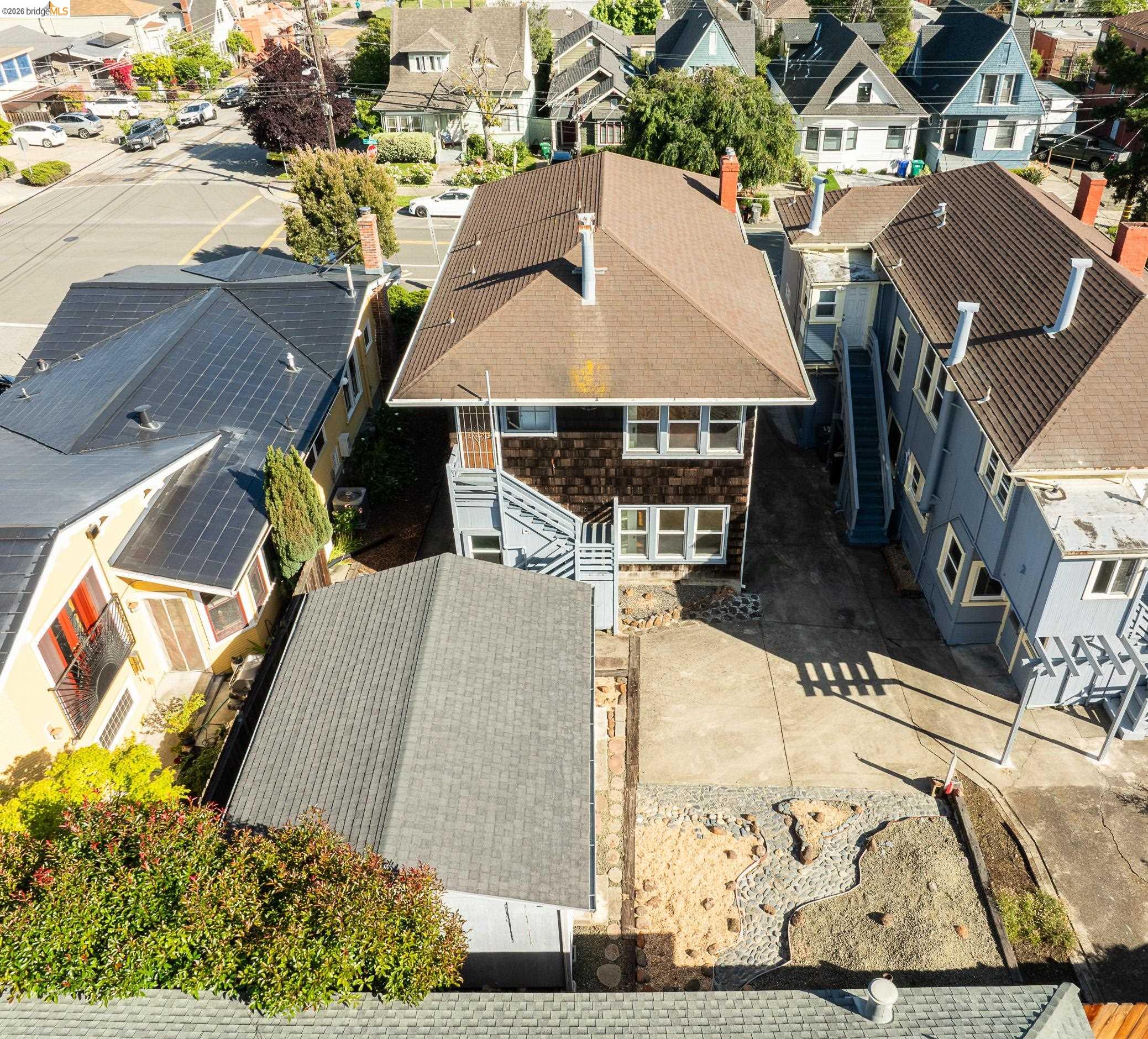 4283 Howe Street Oakland, CA 94611 - Photo 31 of 38